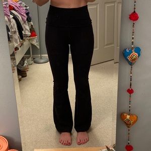AERIE Hugger High Waisted Foldover Flare Legging / Yoga Pant